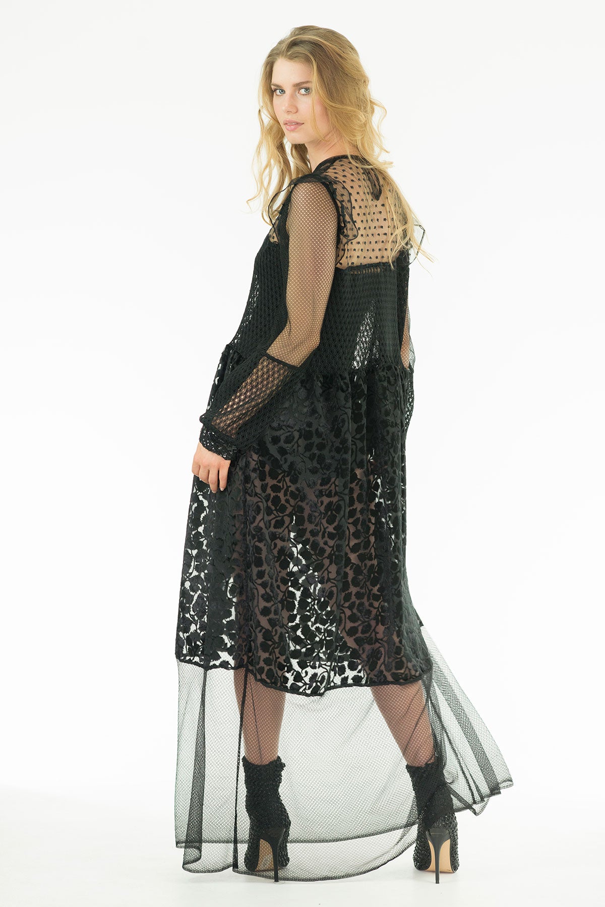 Matis Maxi dress - See-through Maxi Dress - Oscar Mendoza
